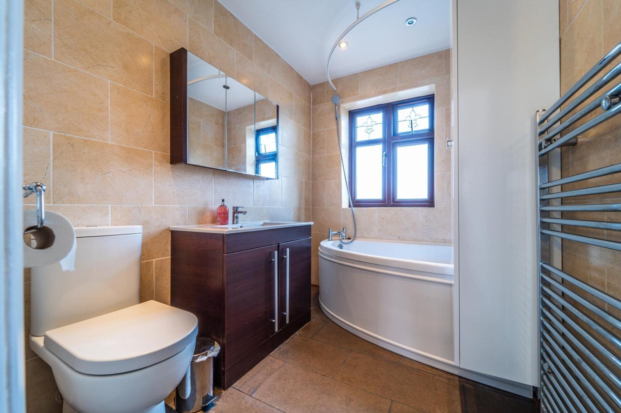 Modern Spacious 4 Bed Hayes Home With Free Parking Exterior foto